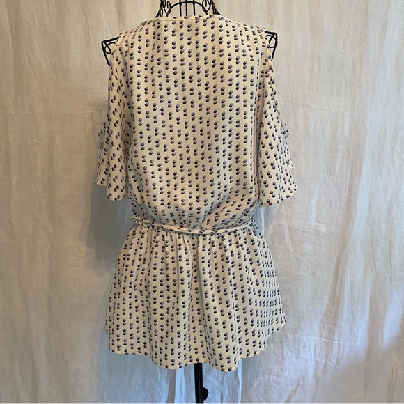 Ann Taylor cold shoulder dress blouse size XS. Beautiful blue/white dot - Picture 2 of 9